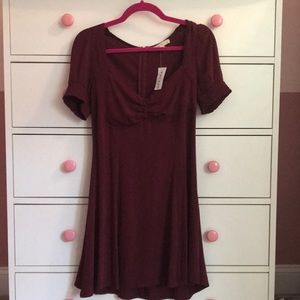 LA hearts/PacSun burgundy shortsleeved dress